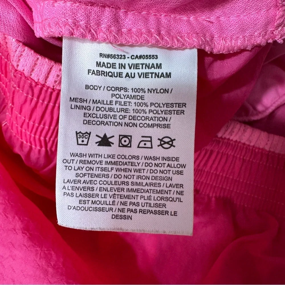 Nike Women’s Swoosh Run Shorts Athletic Short in Pink Glow Size XL